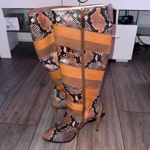 Brown fashion nova boots size 9